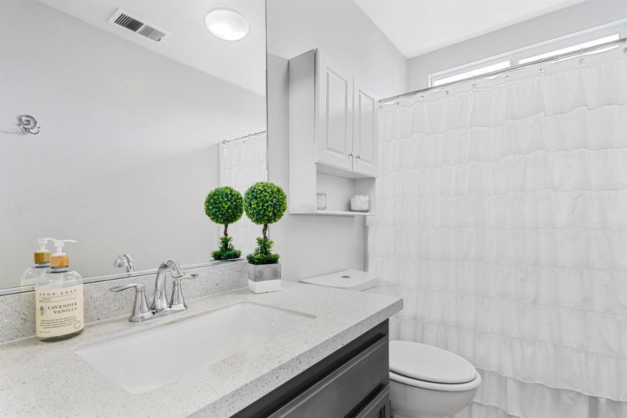 Brand New Listing - Windsor “Winetopia” Getaway מראה חיצוני תמונה